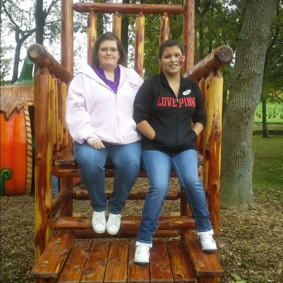 Meet your Posher, Rose - Picture 1 of 1